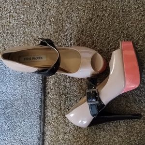 Steve Madden high heels p.loraa size 9.5 tan and peach with black open toe